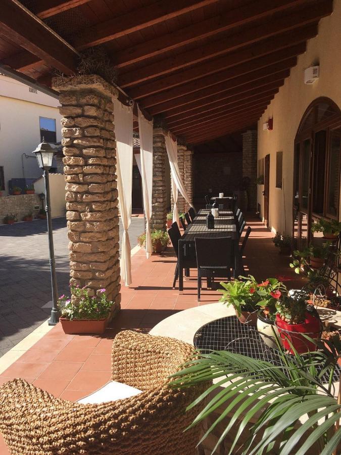 Albergo Diffuso Il Mandorlo Baressa Exteriér fotografie