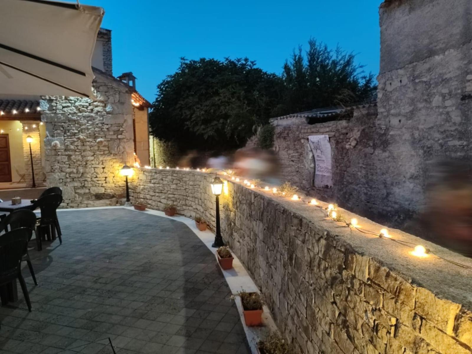 Albergo Diffuso Il Mandorlo Baressa Exteriér fotografie