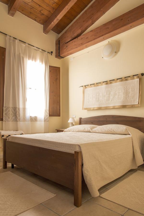 Albergo Diffuso Il Mandorlo Baressa Pokoj fotografie