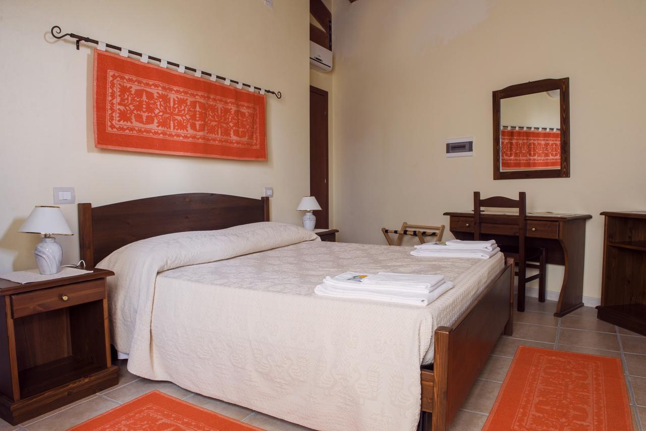 Albergo Diffuso Il Mandorlo Baressa Exteriér fotografie